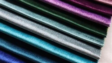 Är sammetstyg fortfarande populärt?